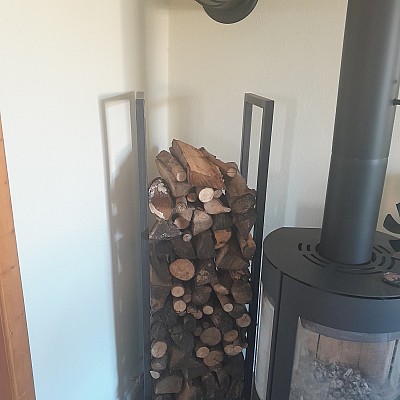 Holzregal